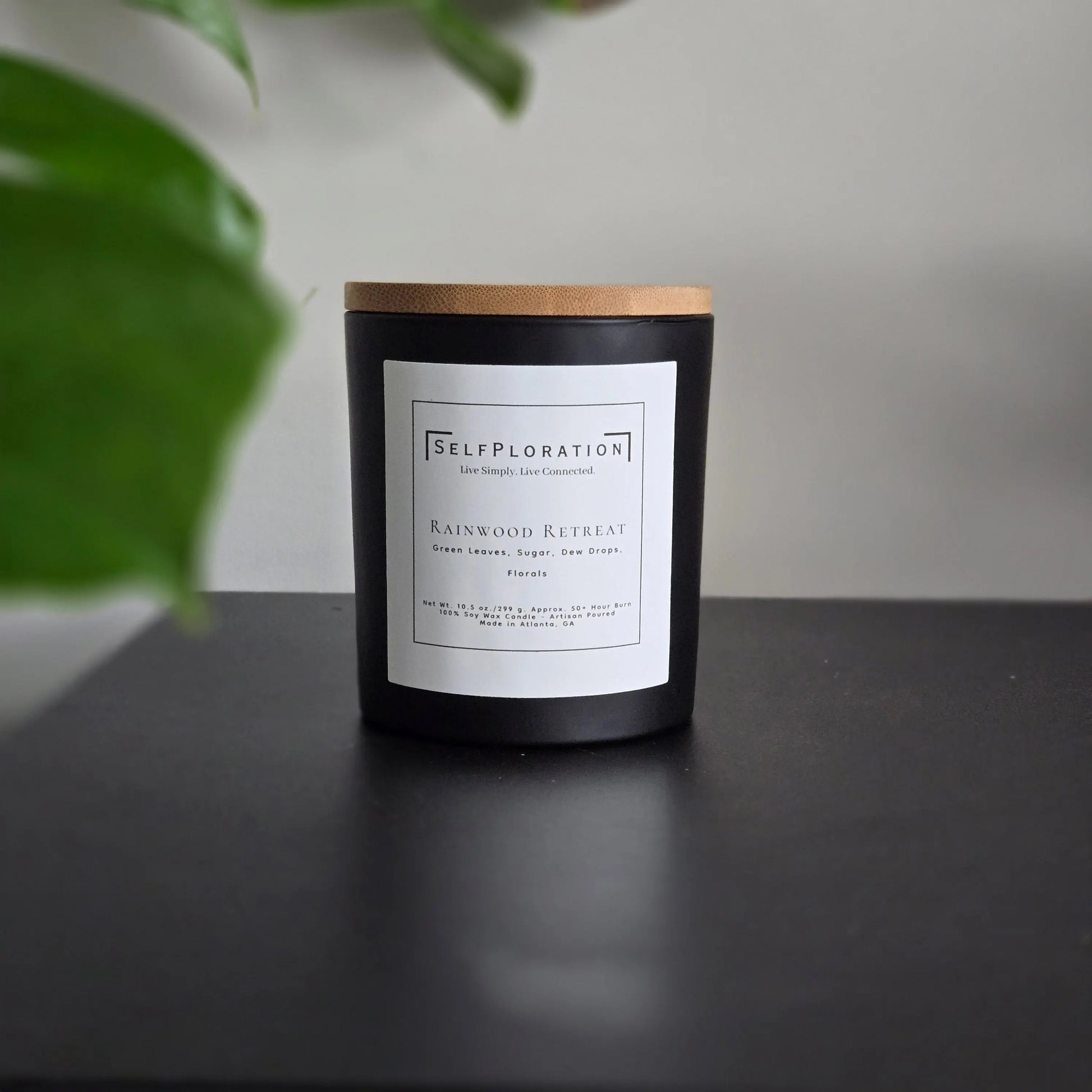 sweet bamboo candle black jar